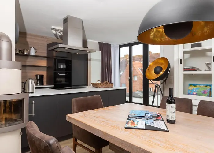 Reethuus Sued * ユイスト