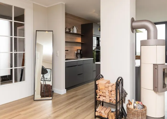 Reethuus Sued * ユイスト